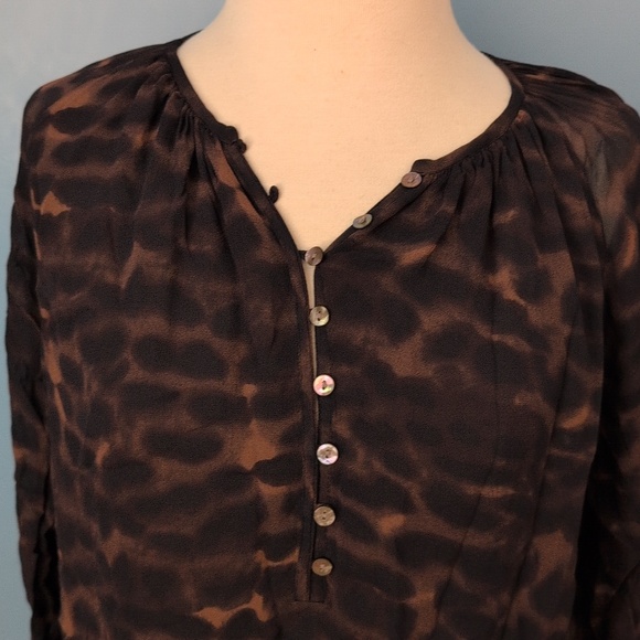 Rails Indi Umber Leopard Black and Brown Animal Print Long-Sleeve Peasant Blouse - Picture 2 of 9